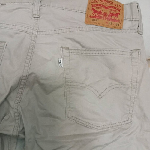 Levi's Original Men's Pants 32x34 like new, beige