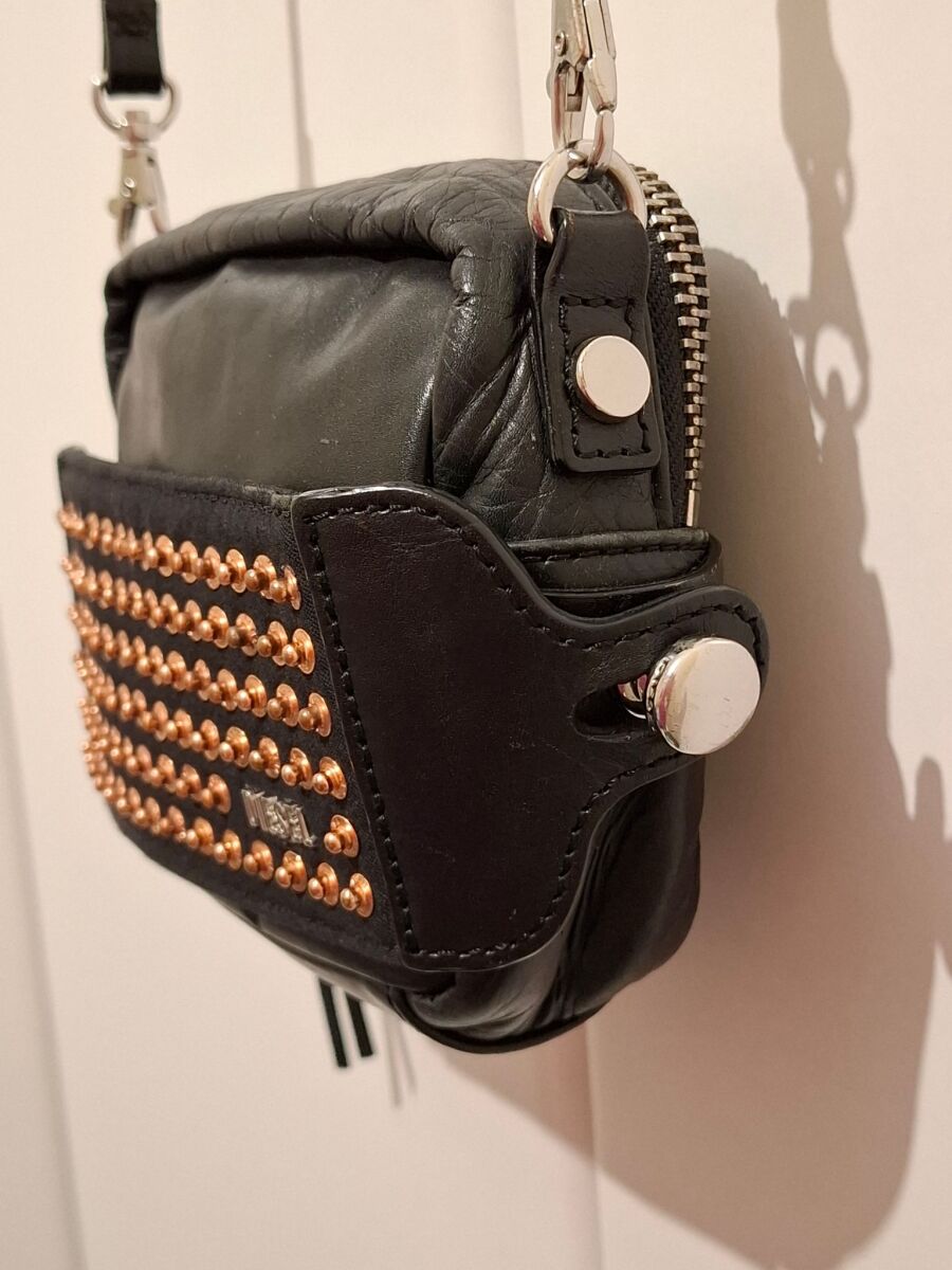 Diesel vintage Y2K black leather… - € 90,00 - Vendora.cy