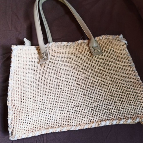 Bag with flower used in excellent condition