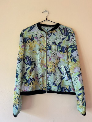 Floral Satin Jacket A-Style like new with pockets