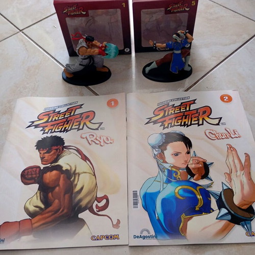 Deagostini Street Fighter figurine collection like new, pack of 2 issues