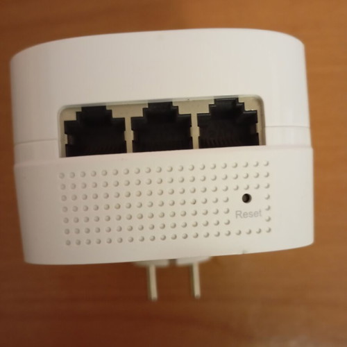 TP-Link AC powerline WiFi router