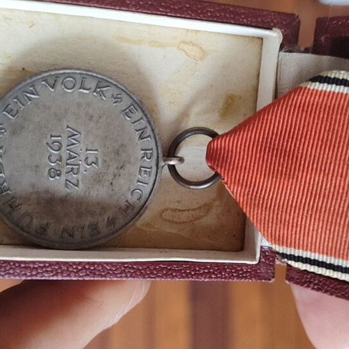 German World War II medal like new with original box