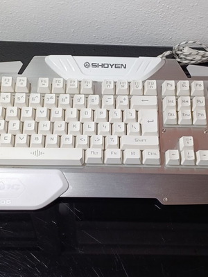 ZeroGround Shoyen KB-2200G wired gaming keyboard used
