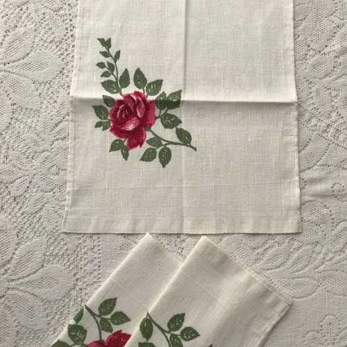 Set of 8 beige kitchen glass towels with roses new