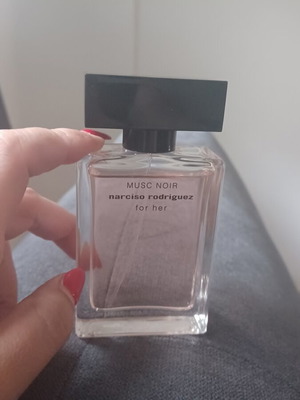 Musc Noir Narciso Rodriguez Eau de Parfum 50ml καινούργιο