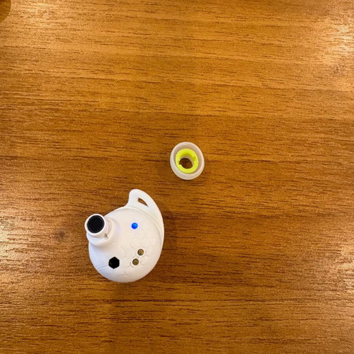 JBL wireless earbuds white like new