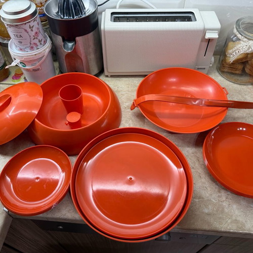 Vintage Space Age Picnic Set "Ball" SVB Italy 1970s used, orange