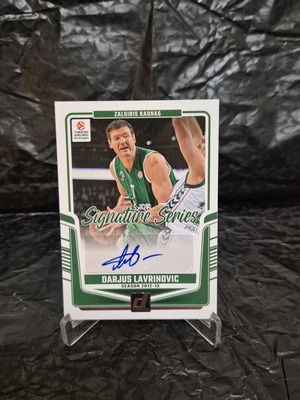 Darjus Lavrinovic autograph card like new