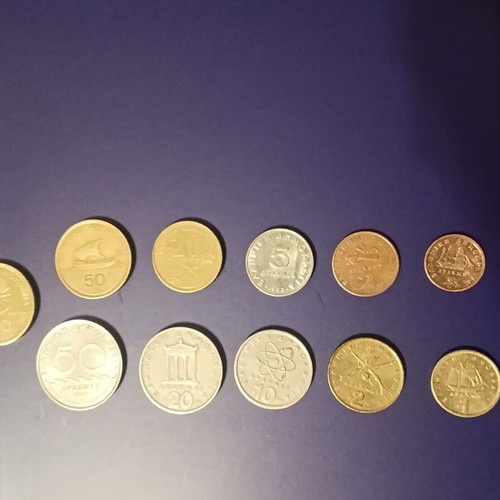 Commemorative drachma coin collection like new, 11 coins