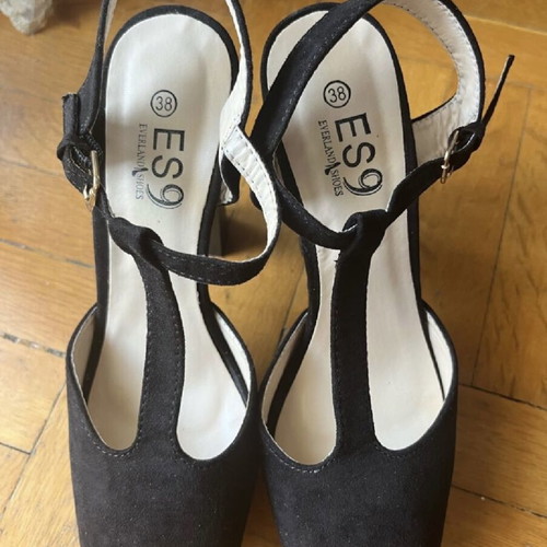 Black sandals size 38 like new, heel height 13 cm, platform 4 cm