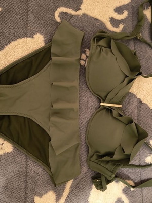 Swimsuit set green size M/L like new