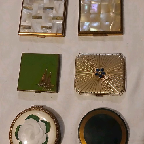 Collectible powder compacts used, set of 6 from America and Europe