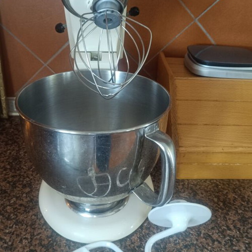 Kitchenaid Artisan kitchen machine mixer, white