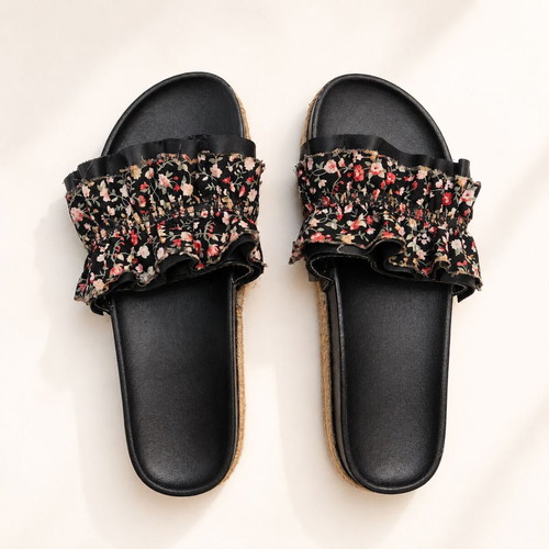 Black women's slippers with floral ruffles size 41, like new