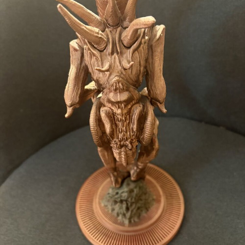 Xenomorph Alien 3D Printed Collectible Statue new, metallic finish