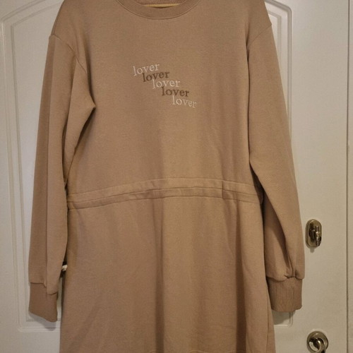 Wanderlust mini sweatshirt dress like new, size Medium/Large