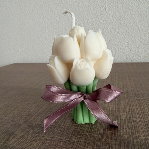 Soy Wax Candle new with vanilla scent