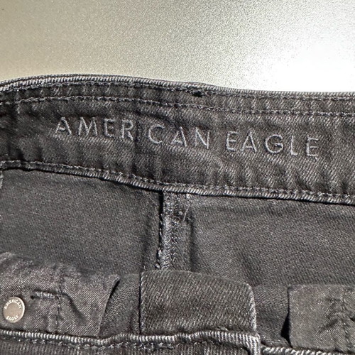 American Eagle black denim skirt like new, size M