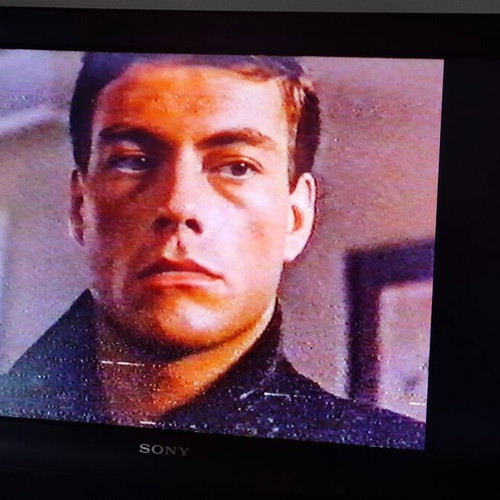 Mechri Telikis Ptosis VHS tape Van Damme