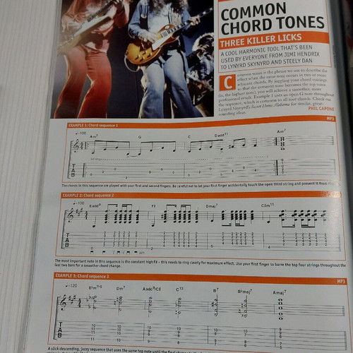 Total Guitar 146 March 2006 like new, English music magazine with CD