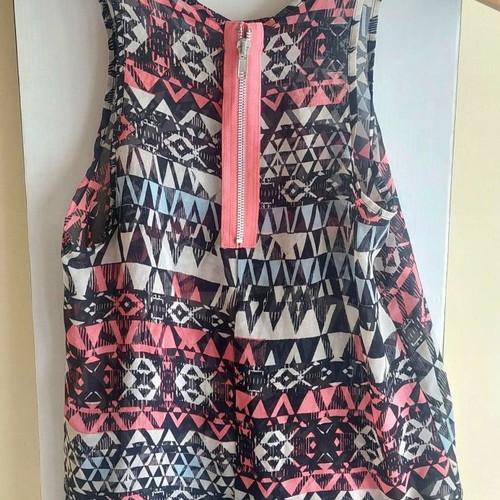 Atmosphere transparent top, size Small, geometric design