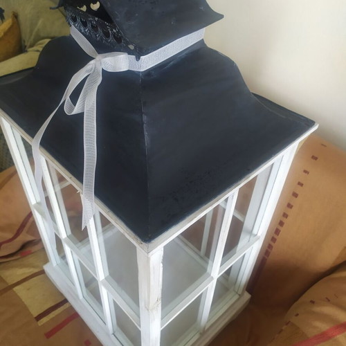 Large wooden lantern 74 cm x 38 cm like new