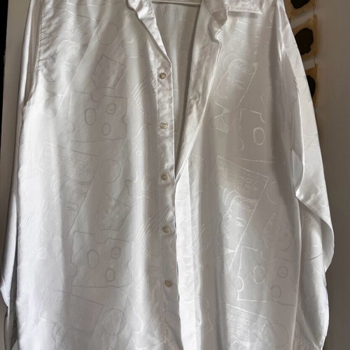 Cotton shirt with comic like new, size S