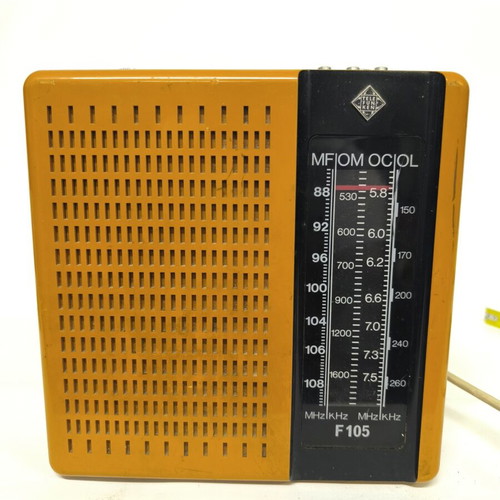 Telefunken F105 vintage radio used