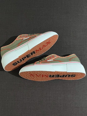 Max&Co x Superga women's sneakers new, size 39, khaki