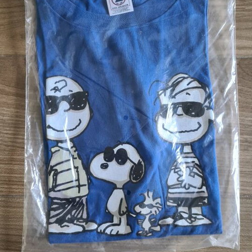 Vintage 90s Peanuts Snoopy T-shirt new, size M, blue