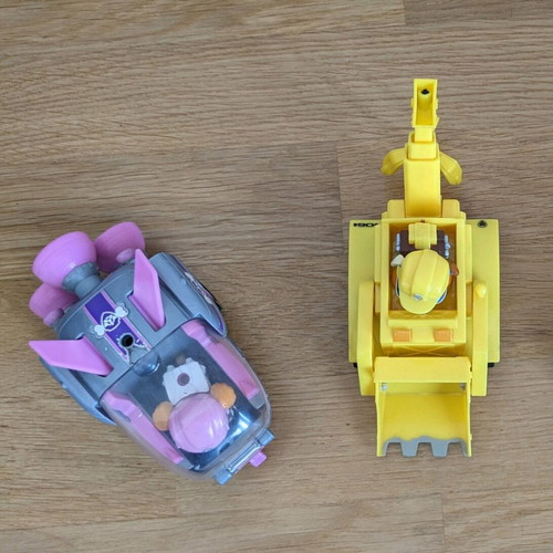 Paw Patrol Skye, Rubble with vehicles
