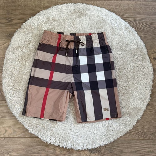 Burberry μαγιό σορτς σαν καινούργιο, μπεζ πολύχρωμο, μεγέθη M-L-XL
