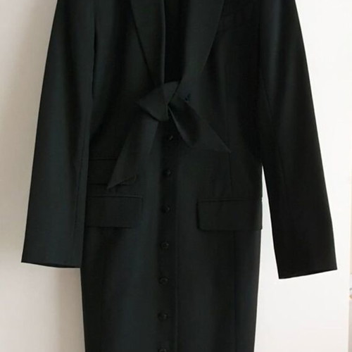 Simple dress new, 100% virgin wool, size S, black