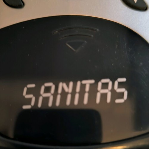 Sanitas massage device like new for abs with adjustable intensity