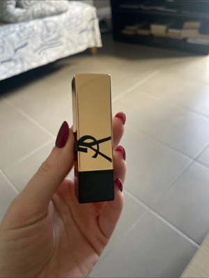 YSL κραγιόν αχρησιμοποίητο, κλασικό κόκκινο, πλήρες μέγεθος