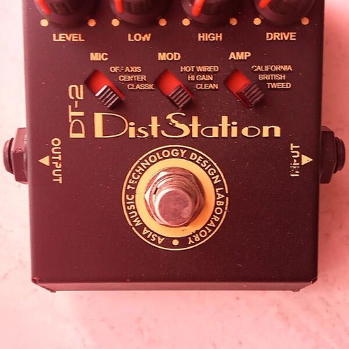 AMT DT-2 Distortion pedal with amp, mod and mic settings