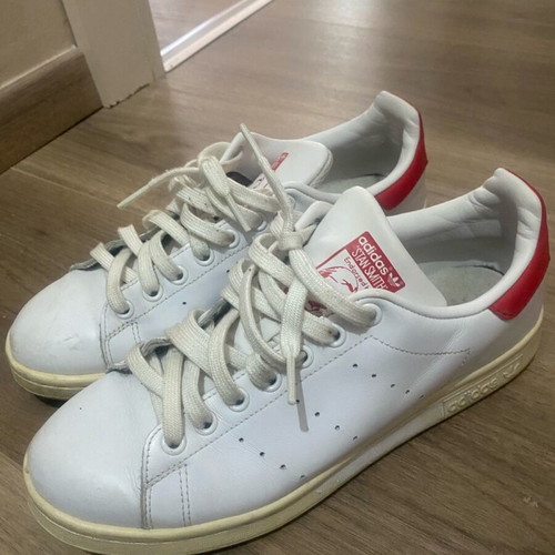 Stan Smith women's Adidas 41 1/3 white like new, barely worn