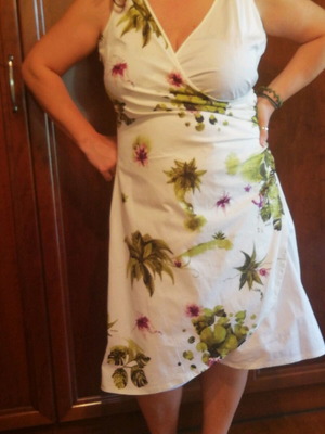 Skunkfunk dress white like new, size L