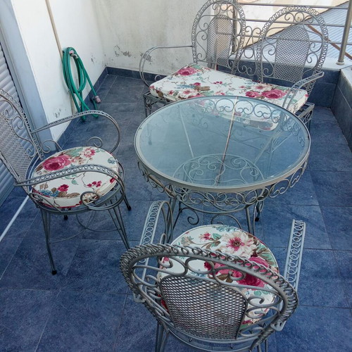 Fer Forge garden sofa set like new with chairs, tables, and two-seater couch