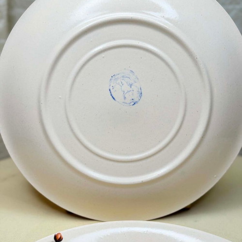 Ceramic plates vintage handmade with flowers set of 2 used