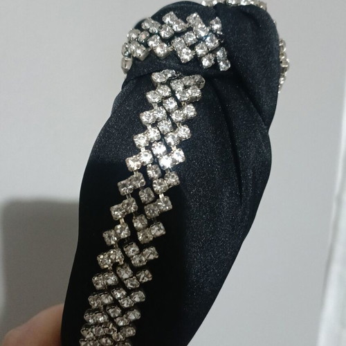 Hairband with rhinestones