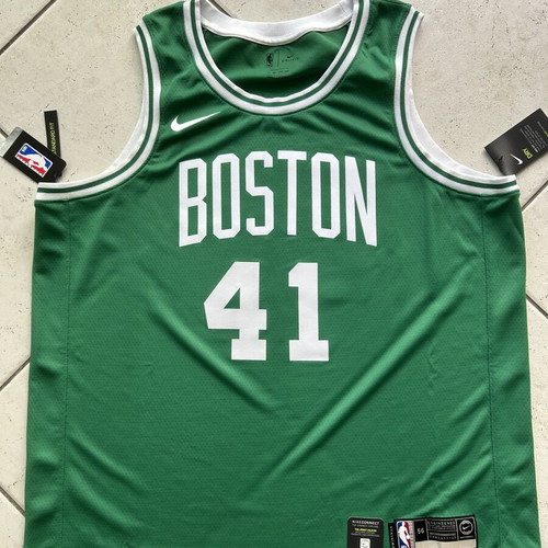Juancho Hernangomez #41 Boston Celtics Swingman jersey, size 2XL