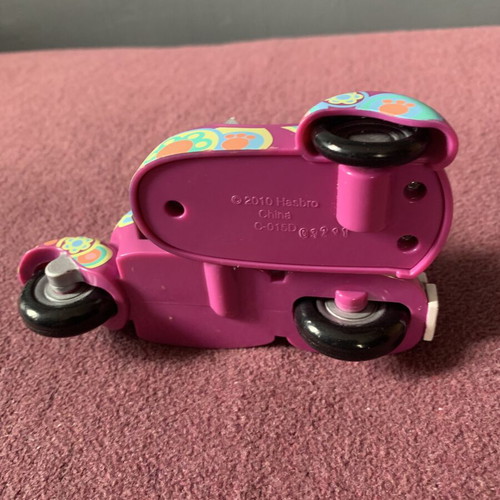 Littlest Pet Shop scooter by Hasbro