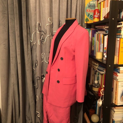 Stradivarius suit like new, bold pink / fuchsia set