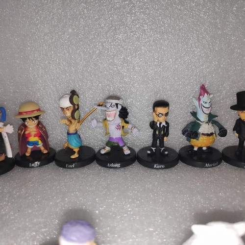 Σετ 12 φιγούρες One Piece anime, σαν καινούργιο