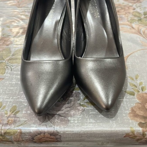 Alta Moda pumps size 38 new