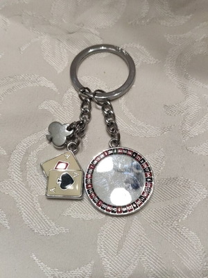 Casino keychain used for gambling enthusiasts