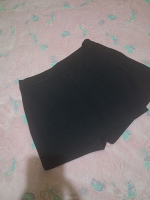 Stradivarius σορτς φούστα XS μαύρο σαν καινούργιο