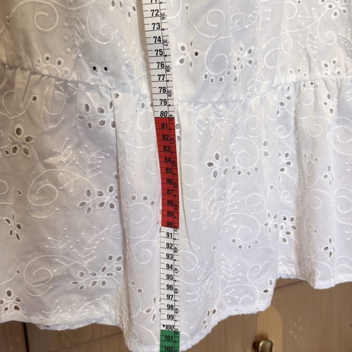 Skirt size M cotton like new, white with lining and cord